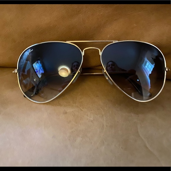 Rayban aviator sunglasses - Picture 1 of 3